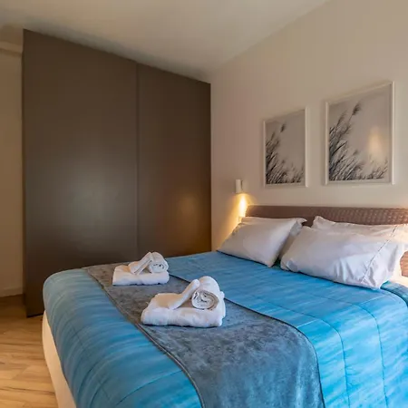 Aurealiving - Trastevere With Rooftop & Gym