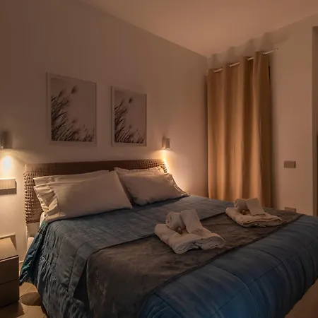 Aurealiving - Trastevere With Rooftop & Gym, Your Place In Apartment Rom