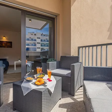 Appartement Aurealiving - Trastevere With Rooftop & Gym, Your Place In *