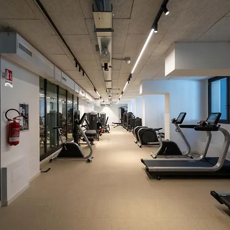 Aurealiving - Trastevere With Rooftop & Gym, Your Place In