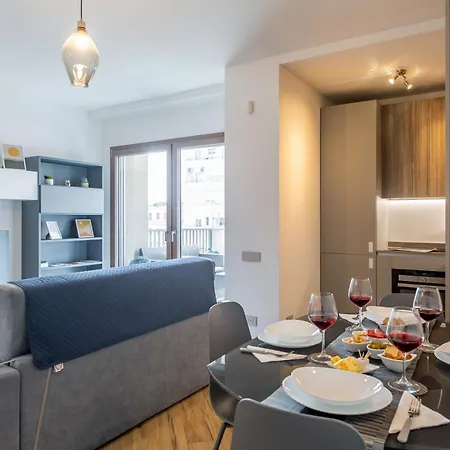 Aurealiving - Trastevere With Rooftop & Gym, Your Place In Appartement