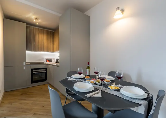 Aurealiving - Trastevere With Rooftop & Gym, Your Place In * 罗马